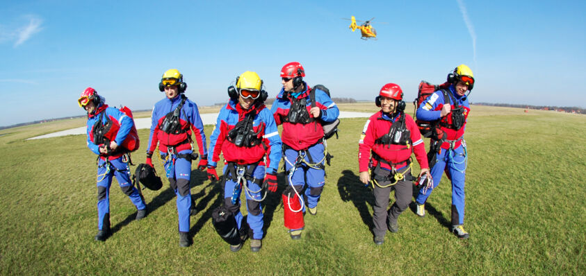 Zdjęcie przedstawiające: Dostawa zestawów kasków śmigłowcowych - 1.12.2025